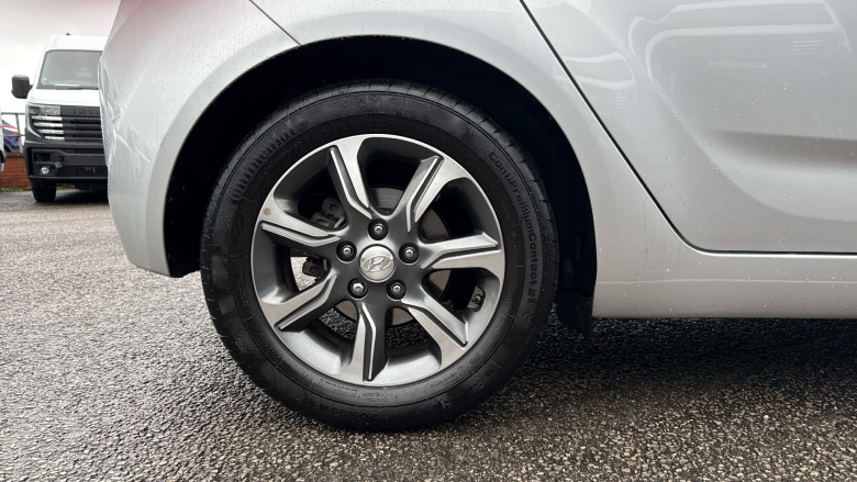 Hyundai ix20 1.6 Premium Nav 5dr Auto Petrol Hatchback